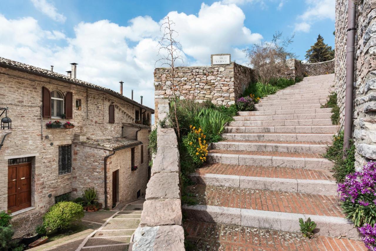 Casa Clara Appartamenti アッシジ エクステリア 写真
